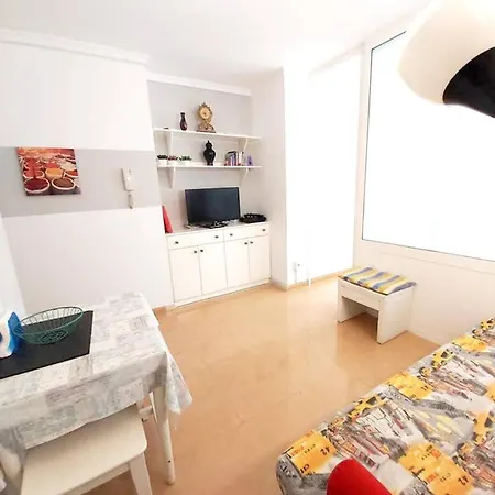 Cosy Flat In The Heart Of Palmas 38 M² Fast Internet * Las Palmas de Gran Canaria
